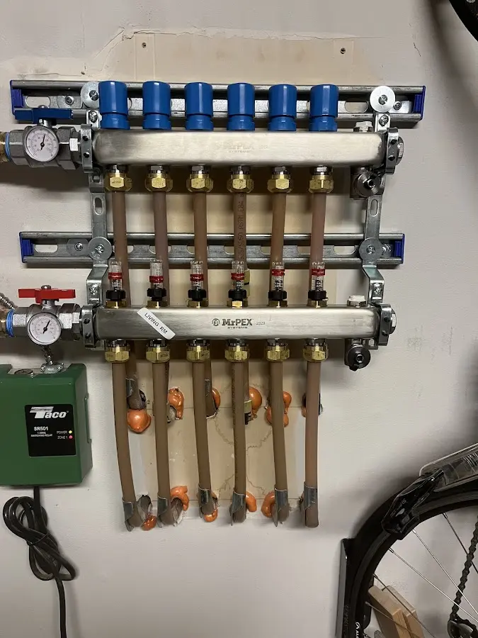 Plumber performing Gas Leak Detection at a residential property in Colorado City